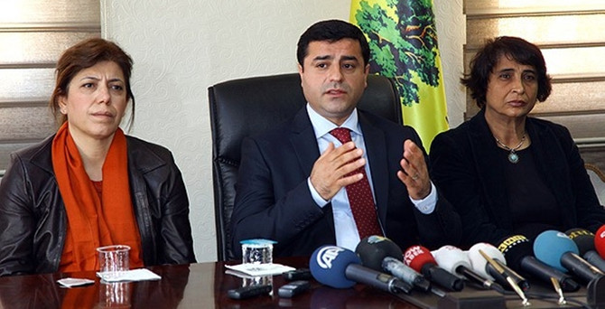 'Toplumda çok keskin bir kamplaşma var'