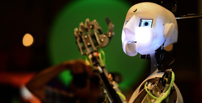 Robotlar işe yavaş başladı hızlı ilerliyor
