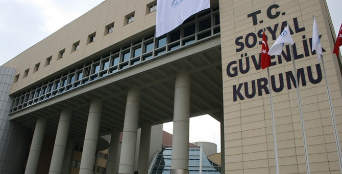 SGK, 2013'ü 19.6 lira açıkla kapattı