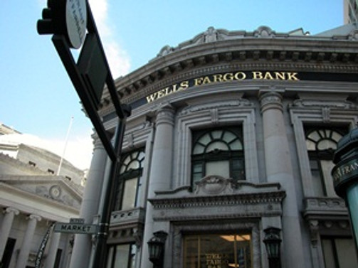 Wells Fargo'dan hisse başına 1 dolar kâr