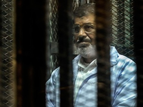 Mursi yargılanmayı reddetti