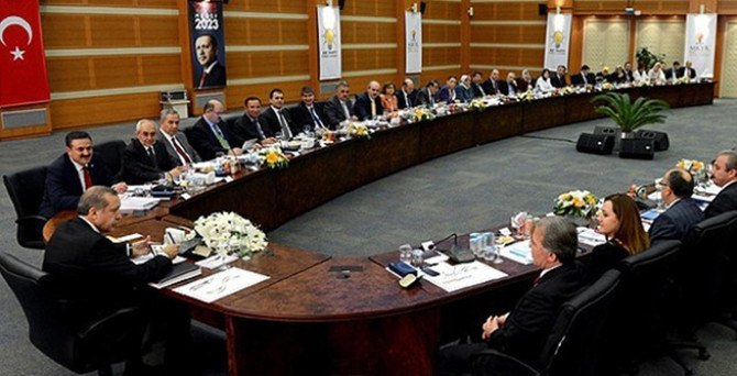 Yeni Başbakan yarın açıklanabilir
