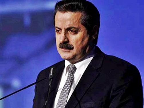 Bakan Çelik acil ameliyat oldu