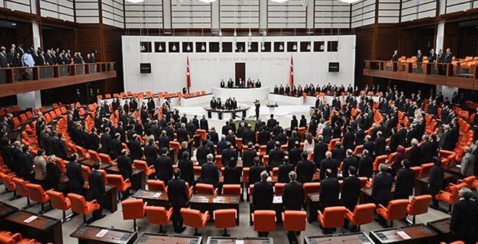 Meclis 21 Ağustos'a kadar çalışacak