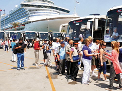 Turizm şirketi iflas etti, 2 bin 500 turist mağdur oldu