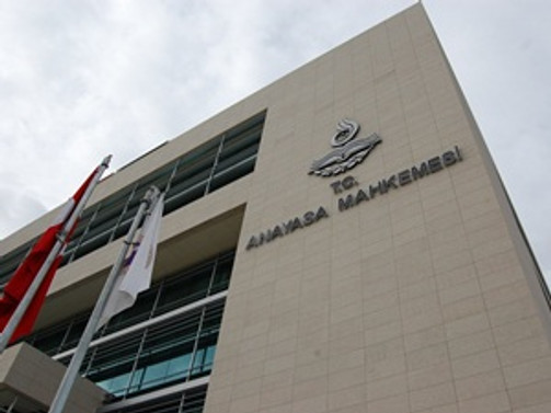 AYM'den başörtüsü kararı