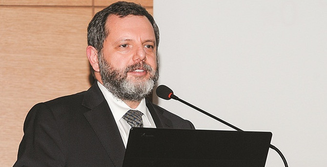 Güldağ: Bu büyüme bize yetmez
