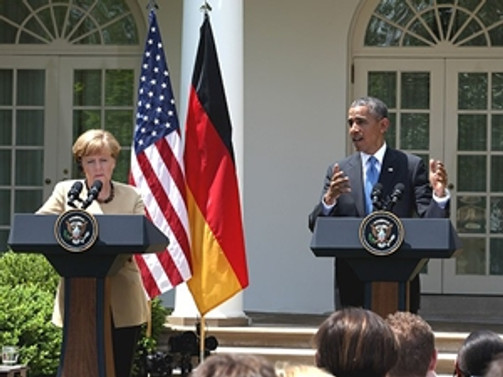 Obama Merkel ile görüştü
