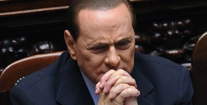 Berlusconi'ye 3 yıl hapis cezası