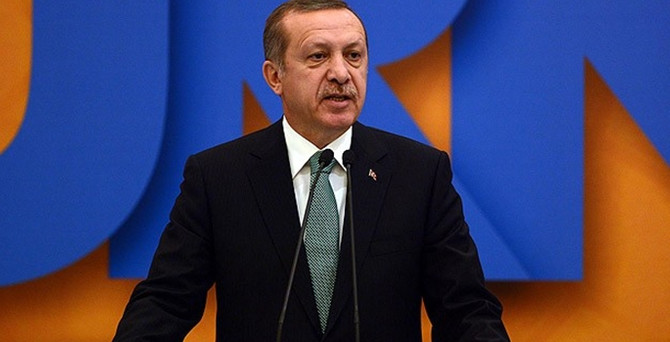 'Danıştay'da bir tiyatro seyrettik'