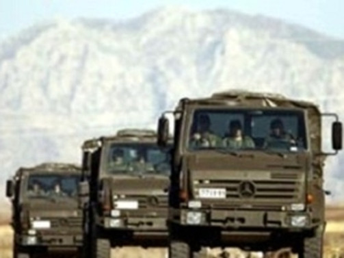Şanlıurfa'da askeri araç devrildi: 2 yaralı