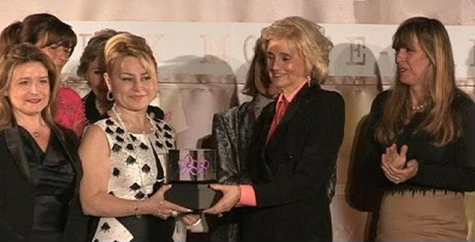 Demet Sabancı Çetindoğan'a 'Yılın Kadını Ödülü'