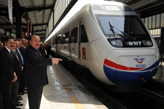YHT'nin Köseköy-Gebze etabı 8 Ekim'de ihaleye çıkıyor