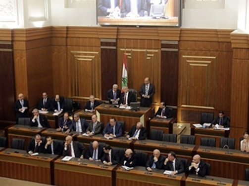 Lübnan cumhurbaşkanını yine seçemedi