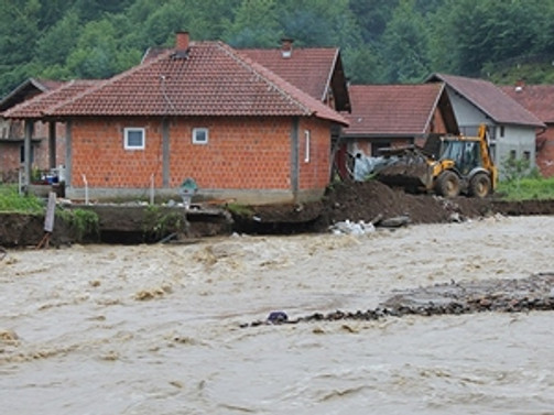 Bosna Hersek uluslararası yardım çağrısında bulundu