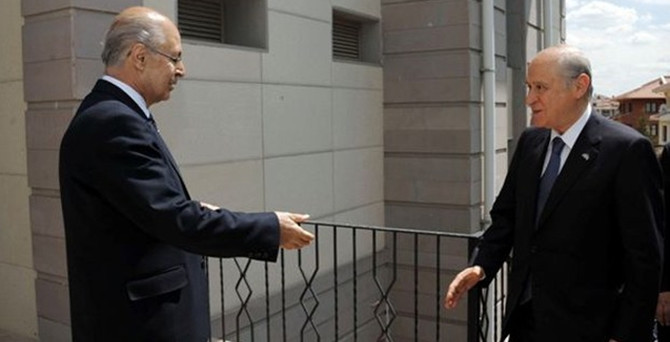 Bahçeli, Sezer'i ziyaret etti