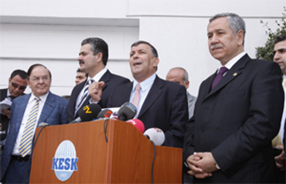 KESK, 'grev hakkında' ısrarlı