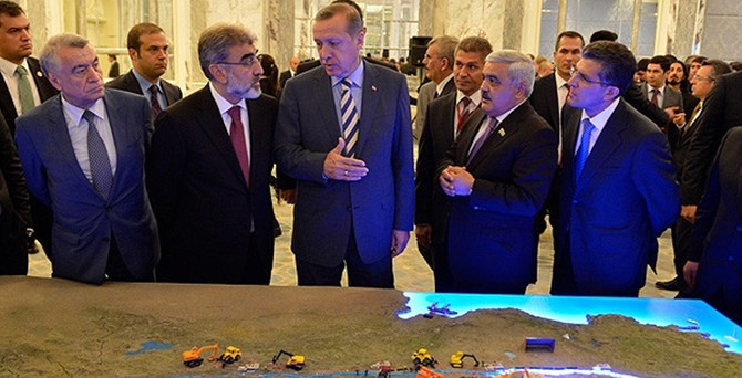 TANAP'ta imzalar atıldı