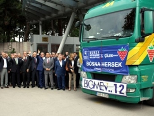 Çilek'ten Bosnalı çocuklara yardım eli