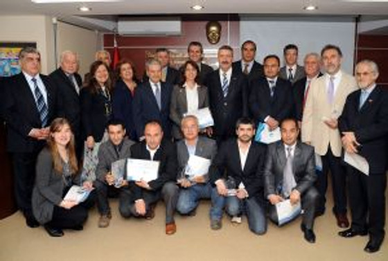 DÜNYA'ya bir ödül de DTO'dan