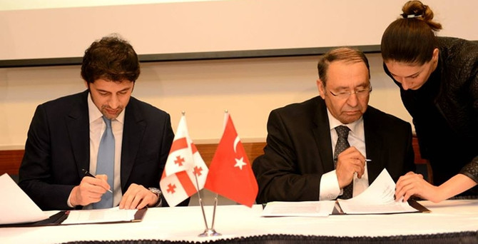 Gürcistan'ın rüzgar santralini Türkler yapacak
