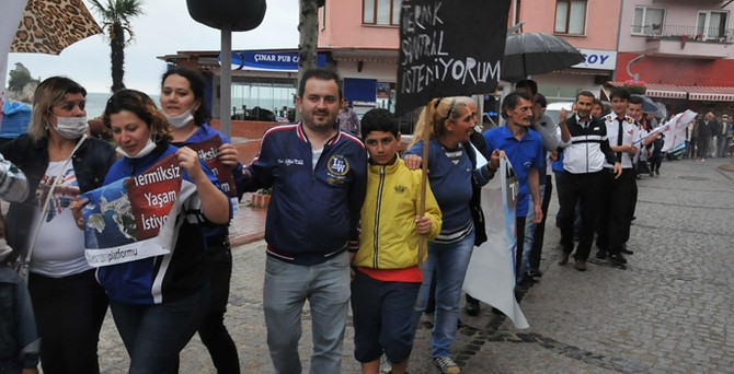 Bartın'da termik santrale karşı "insan zinciri"