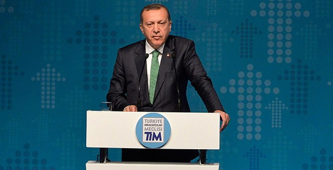 'Faiz politikasından memnun değilim'