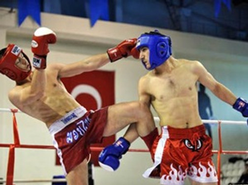 Türk Bayrağı'nı dalgalandıracak kick bokscular aranıyor