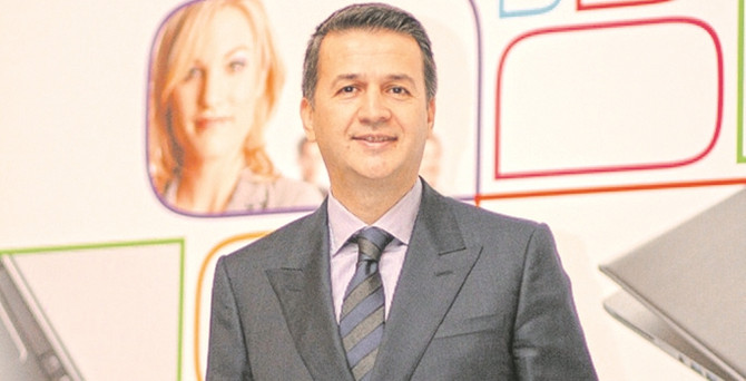 Toshiba'yı Türkiye'de fabrika kurmaya ikna etmeye çalışıyor