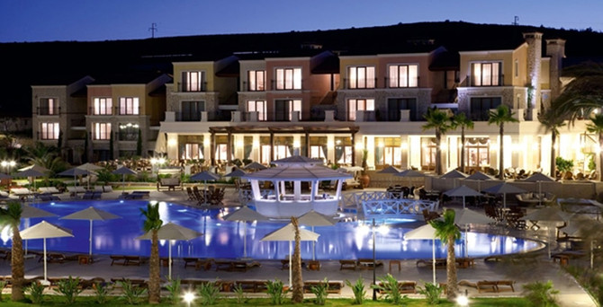 Corendon, Çeşme'de iki otel açtı