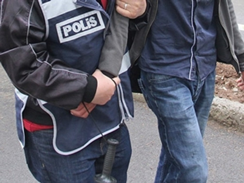 "Bayrak" gözaltılarında 5 kişiden 4'ü serbest
