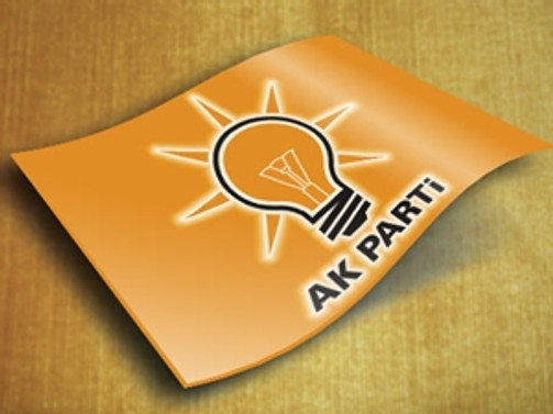 AK Parti'li 11 ilçe başkanı istifa etti