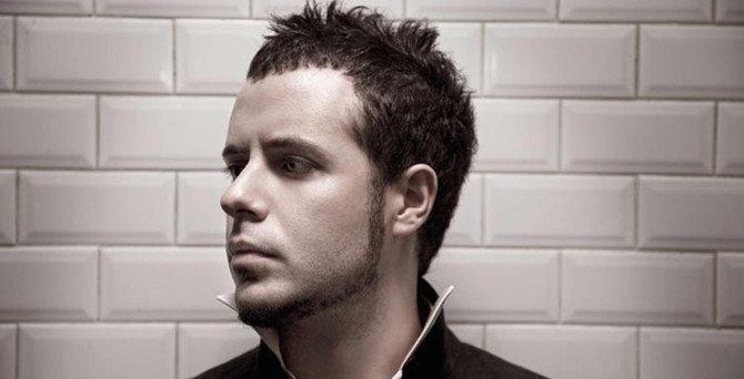 Emre Aydın, Tepe Nautilus'ta konser verecek