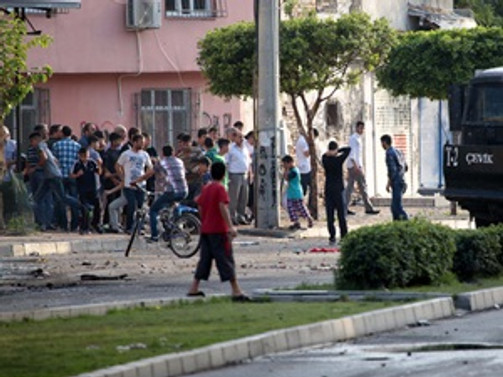 Yine protesto, yine bir çocuk öldü