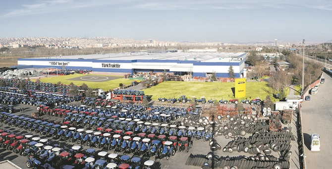 TürkTraktör'ün Sakarya Erenler fabrikası açıldı