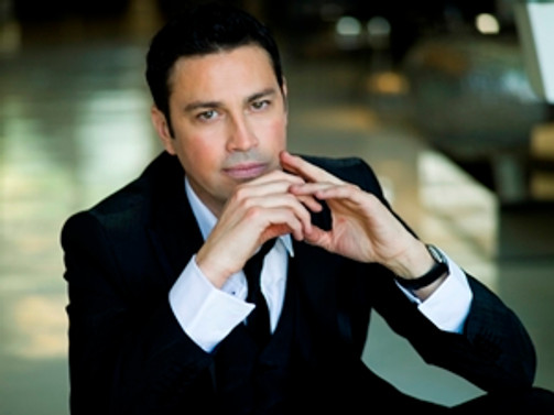Efes, Mario Frangoulis’le coşacak
