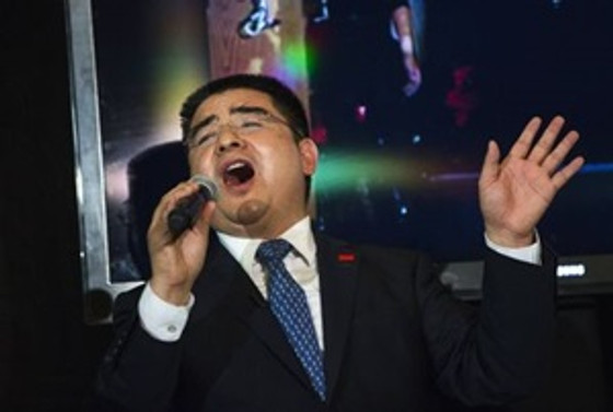 Guangbiao'nun trajikomik yemek daveti