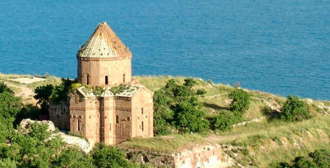 Akdamar'ın UNESCO süreci başlatıldı
