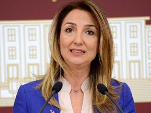 'İhsanoğlu'na imza vermemek bireysel kararım'