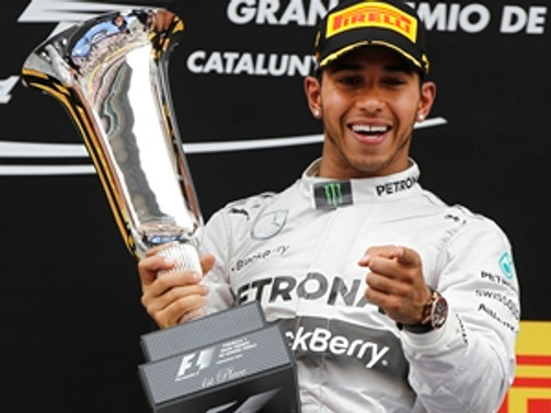 İngiltere'de zirve Mercedes AMG Petronas'ın