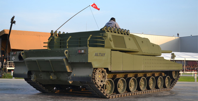 Kritik savunma ihaleleri seçimi bekliyor