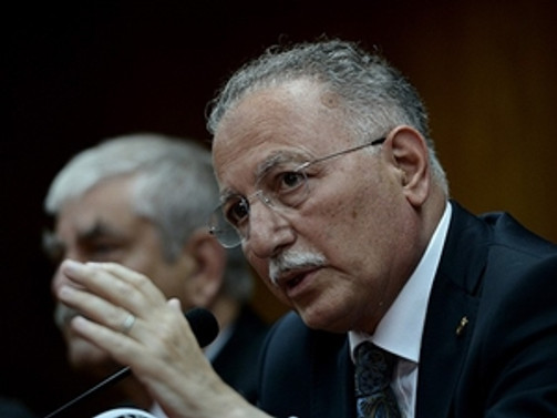 İhsanoğlu DİSK'i ziyaret etti