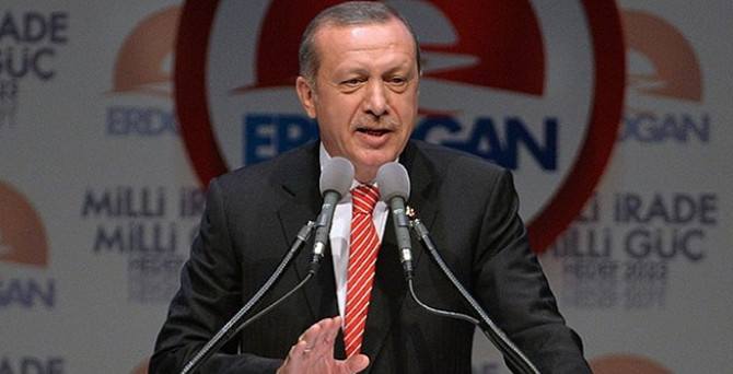 'Sanatçı kimsenin kölesi değildir'