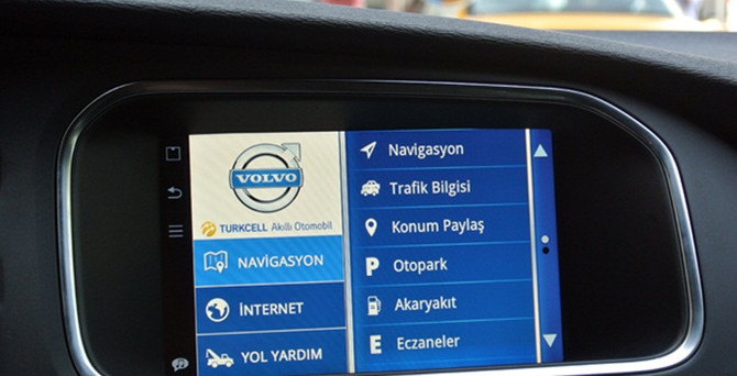 Turkcell'in akıllı platformu otomobillere yol gösterecek