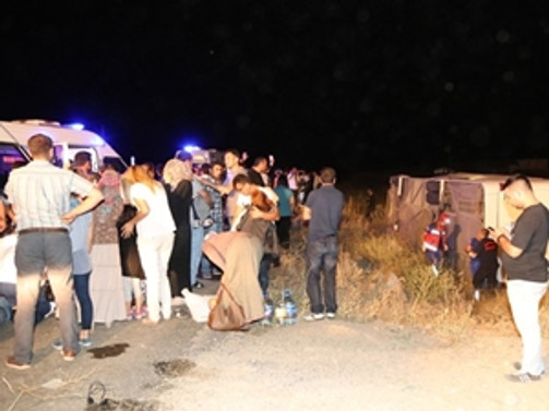 Kayseri'de otobüs kazası: 49 yaralı