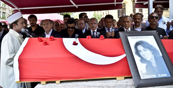 Çolpan İlhan son yolculuğuna uğurlandı