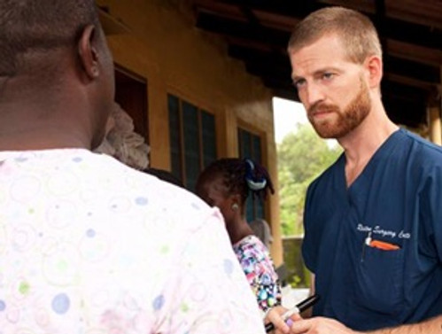 Ebola taşıyan doktor ABD'ye getirildi
