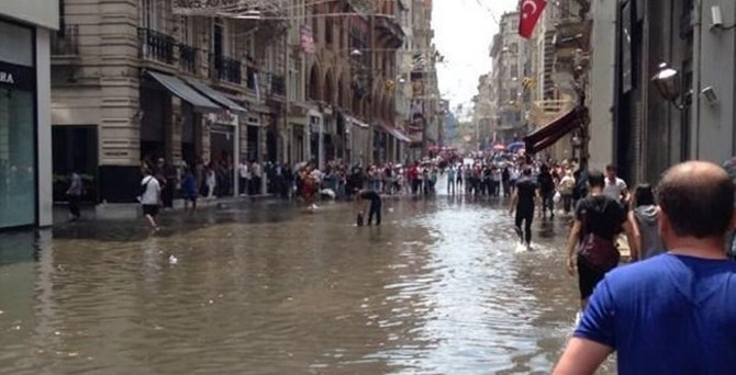İstiklal'i neden su bastığını açıkladı