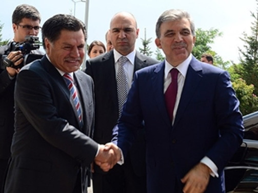 Gül'den AYM Başkanı'na veda ziyareti