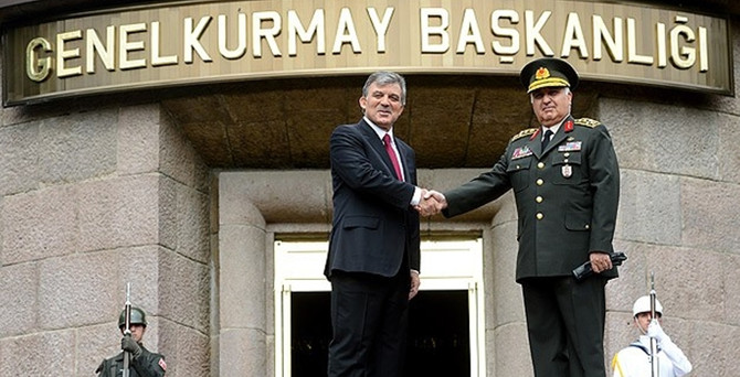Cumhurbaşkanı Gül'den Özel'e veda ziyareti